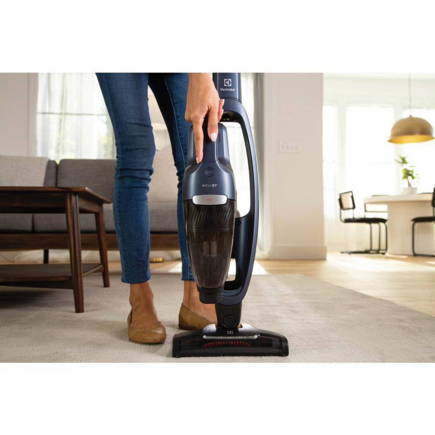 Electrolux EHVS35P2AI WellQ7 Pet Cordless Multi Surface Stick Vacuum - Indigo Blue