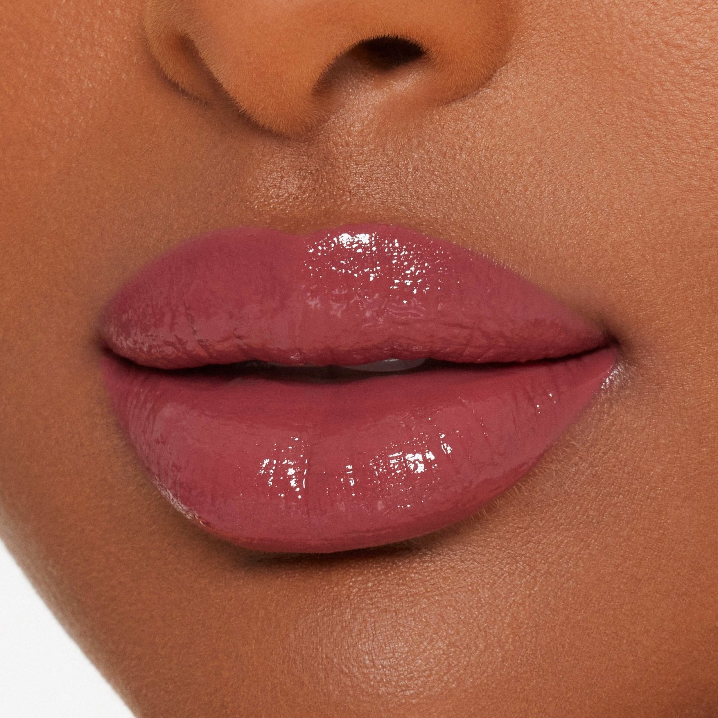 Kylie Cosmetics 0.09 oz. A Whole Lewk Lip Shine Lacquer - Non-Sticky Formula