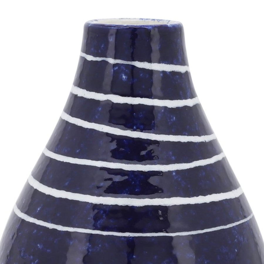 Jarrón de cerámica primigenio contemporáneo de 10" de Sagebrook Home, color azul