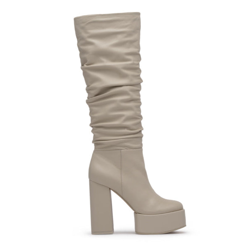 Botas Rosela para mujer de D'Amelio (talla 6,5) - Tiza