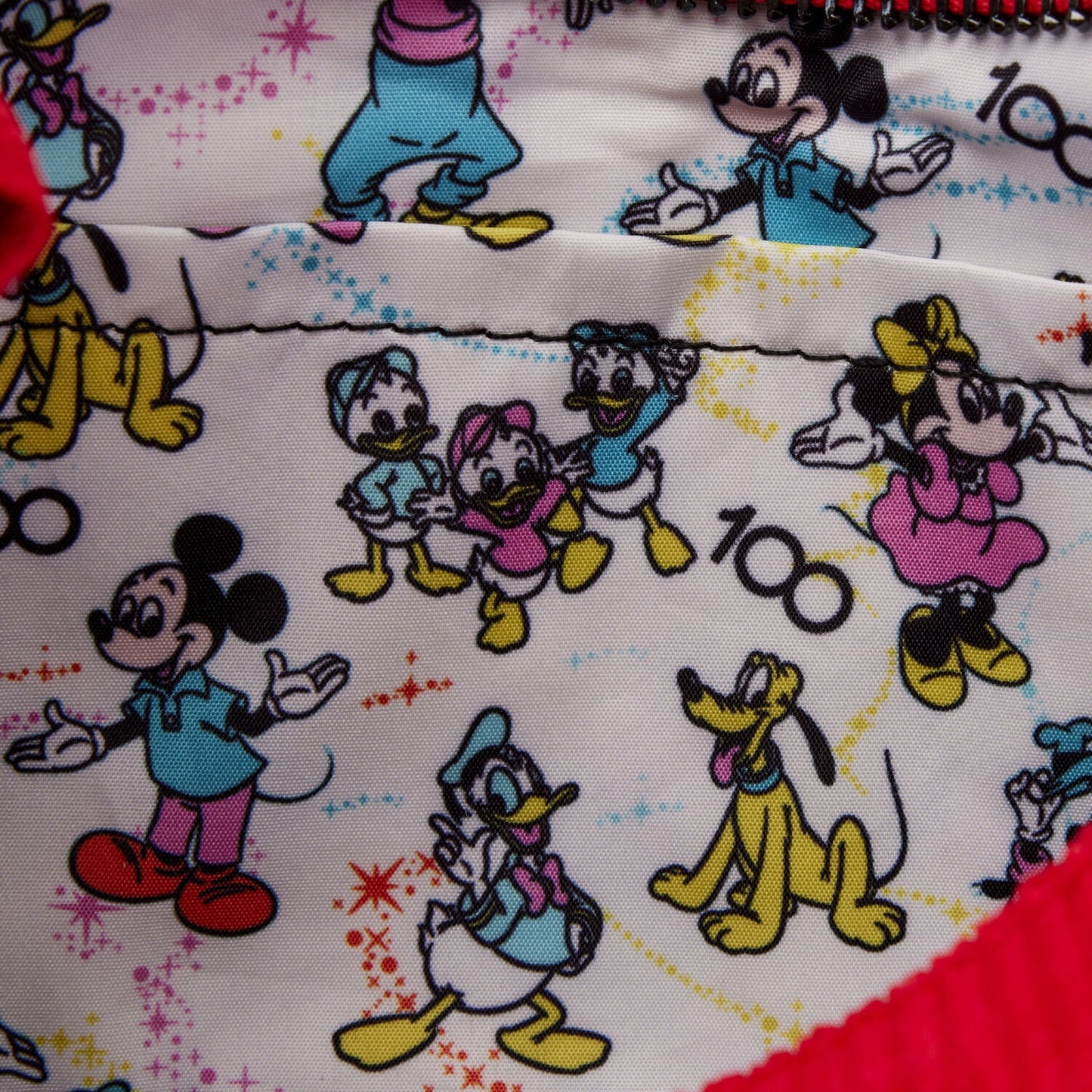 Bolso bandolera con guantes clásicos de Mickey y Minnie Disney100 de Loungefly