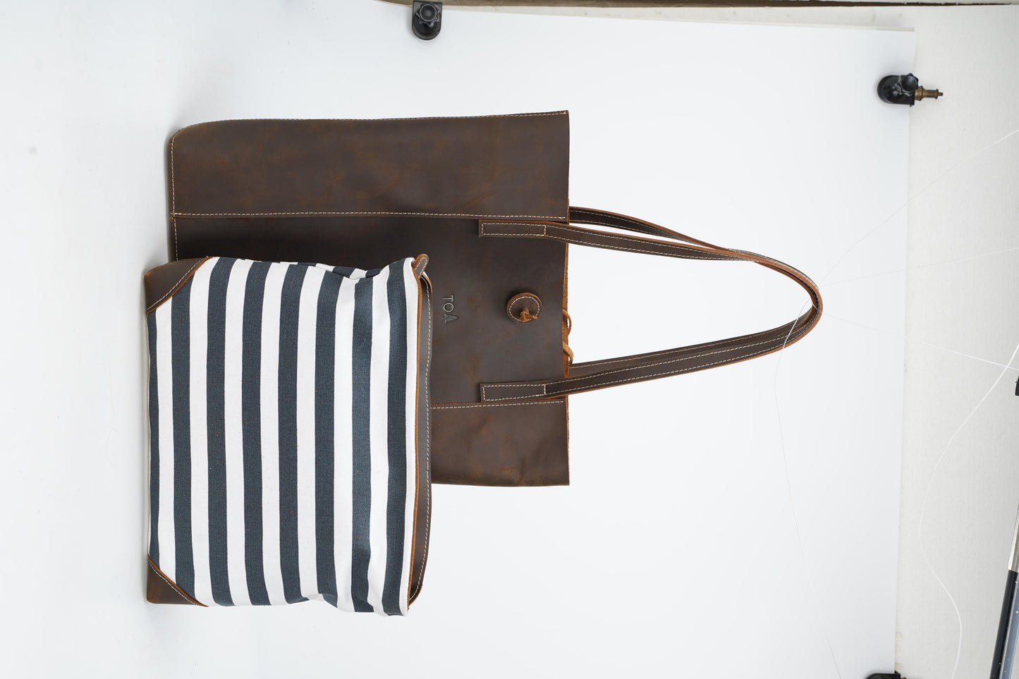 The Outdoor Institute Tote Bag - Navajo Brown