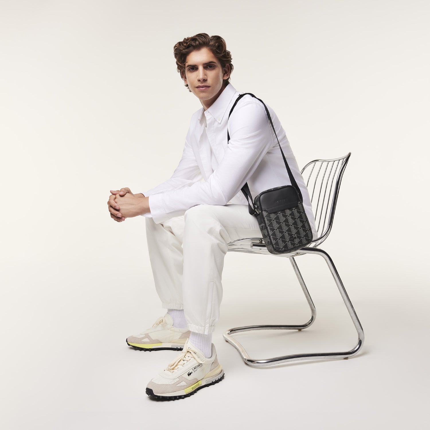 LACOSTE 幾何学模様 ブラックパンツ US L LACOSTE 幾何学模様 ブラックパンツ US L