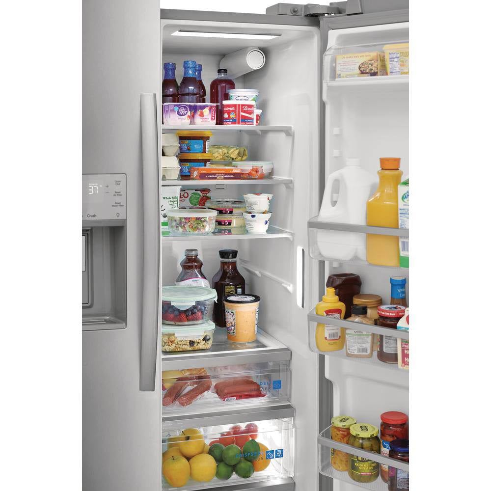 Paquete: refrigerador de dos puertas verticales de profundidad estándar Frigidaire Gallery GRSS2652AF de 25,6 pies cúbicos + horno microondas de encimera Toscana TCCMWP11WE1 de 1,1 pies cúbicos y 1000 vatios