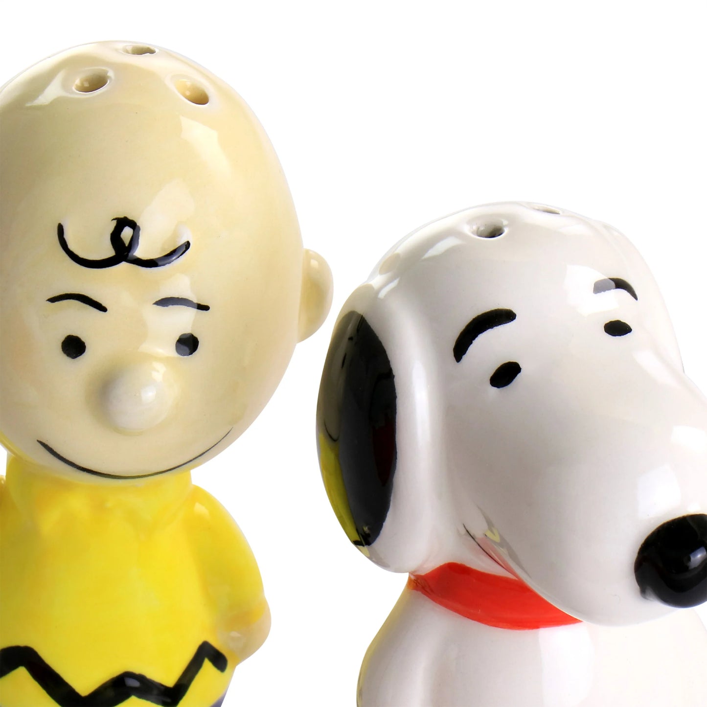 Salero y pimentero con figuras de Charlie Brown y Snoopy de Peanuts Classic Pals de Gibson (juego de 2)