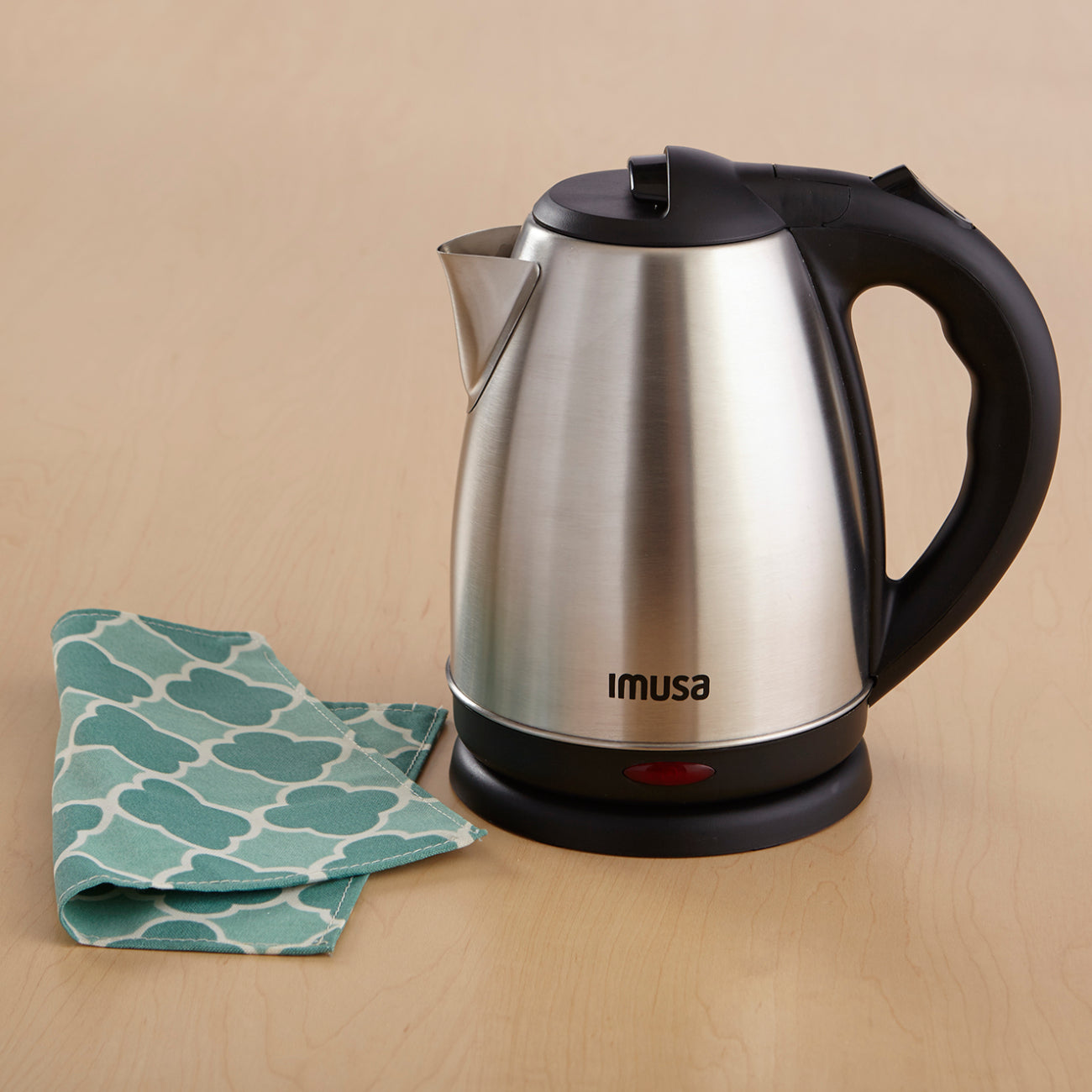 IMUSA GAU-18220 1.8 L Cordless Electric Kettle - Silver