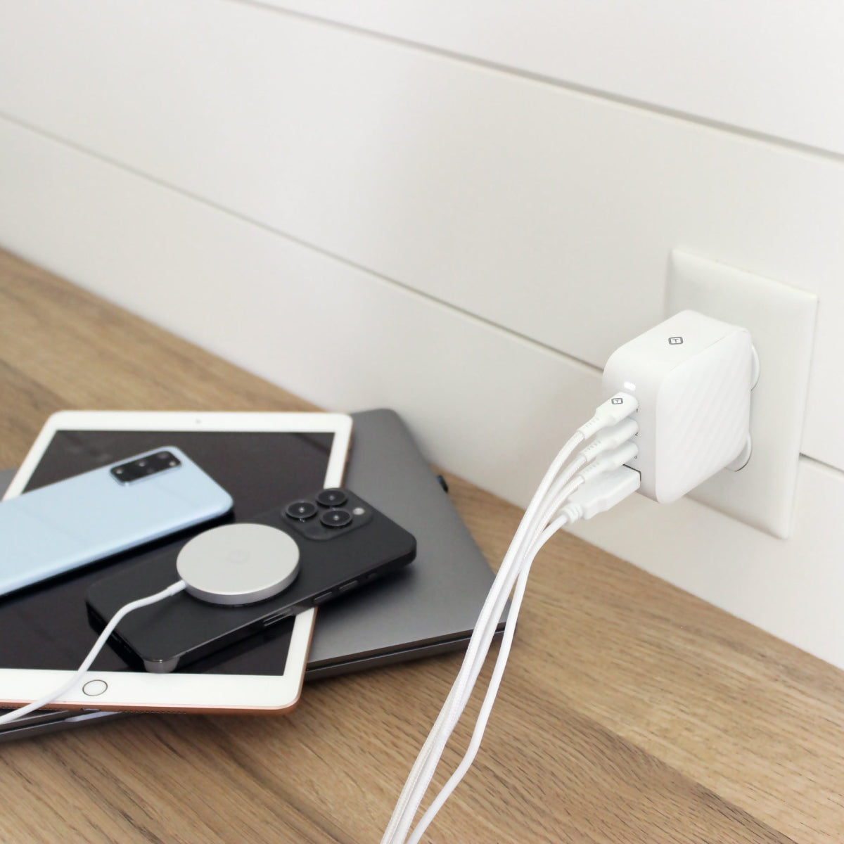 Tekya 120W GaN Multi Port Wall Charger - White