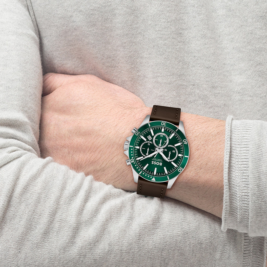 Reloj cronógrafo Boss Troper de 45 mm para hombre con correa de cuero marrón y esfera verde