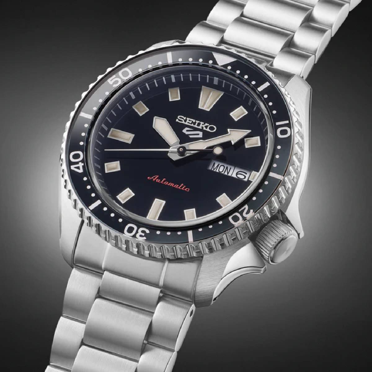 Seiko 5 Sports Men's 42.5mm Bracelet Watch