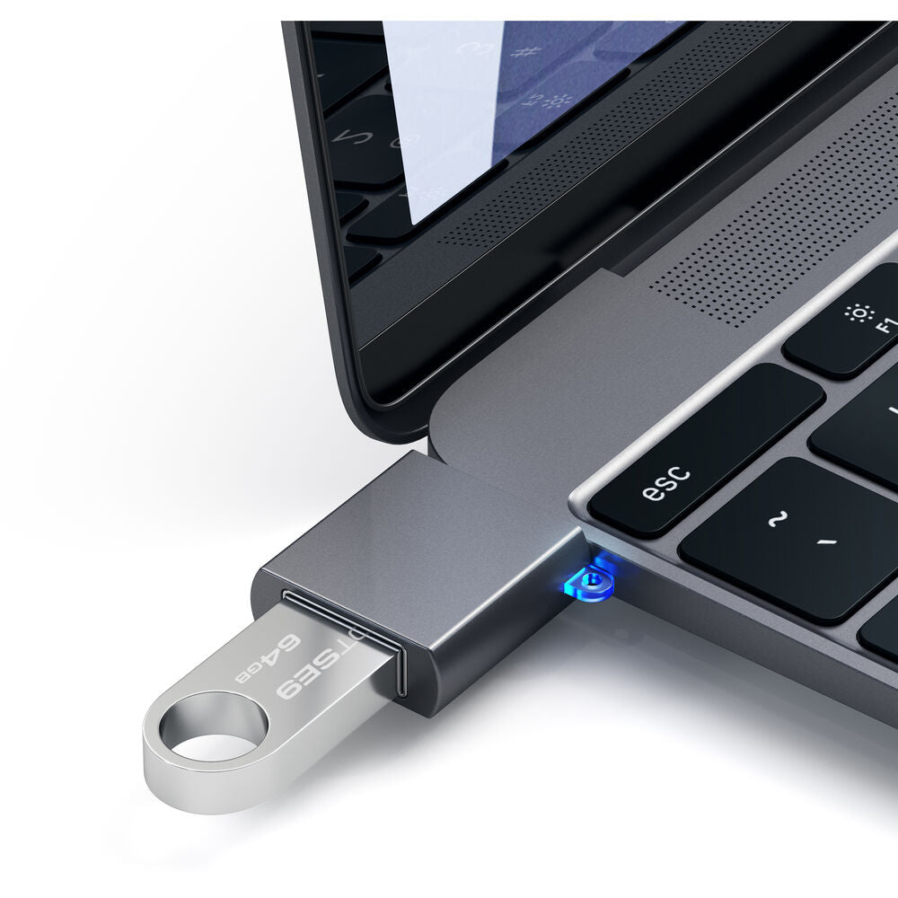 Satechi Aluminum USB-C to USB-A 3.0 Adapter - Space Gray