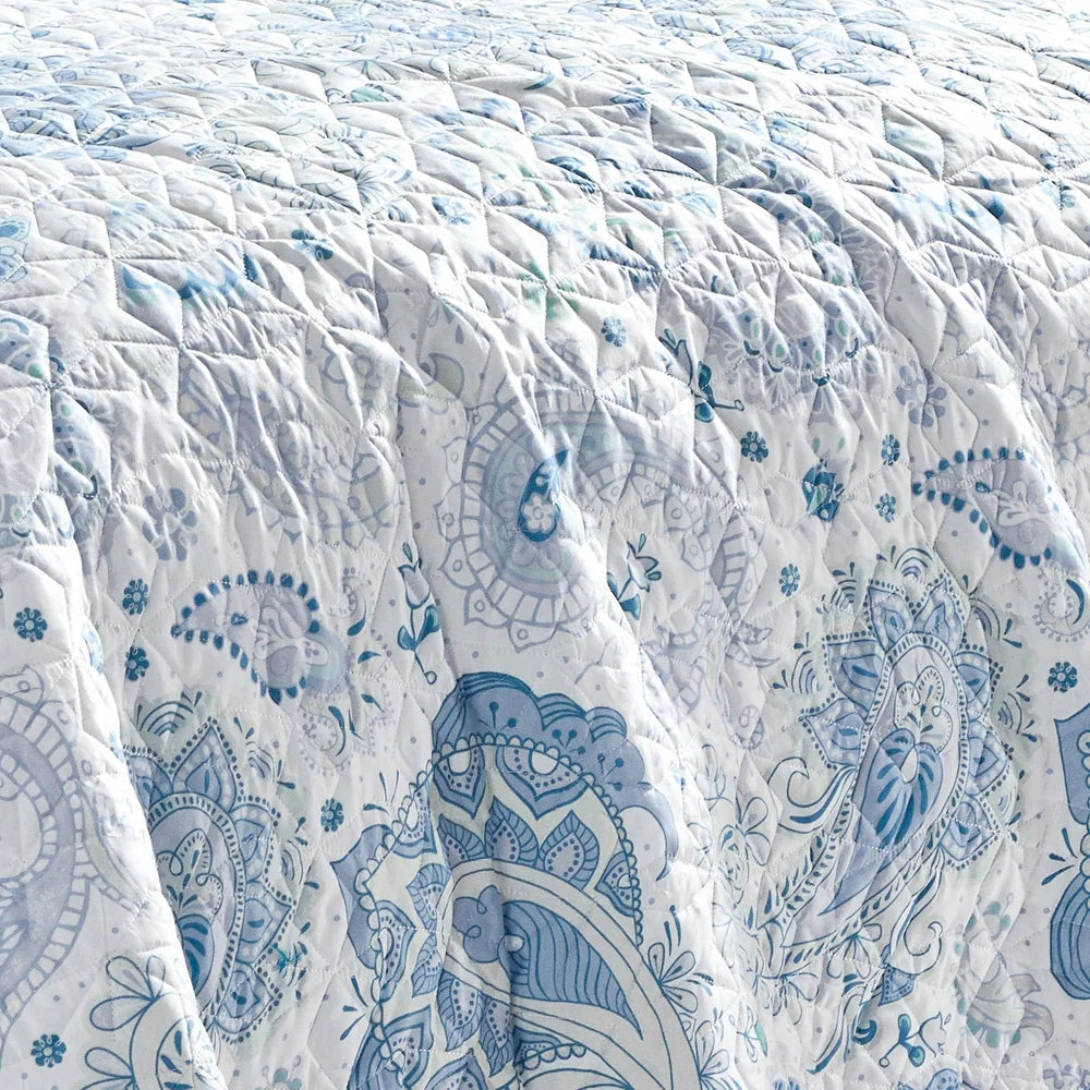 Esca Heget King Size 3-Piece Reversible Bedspread Set - Blue/White