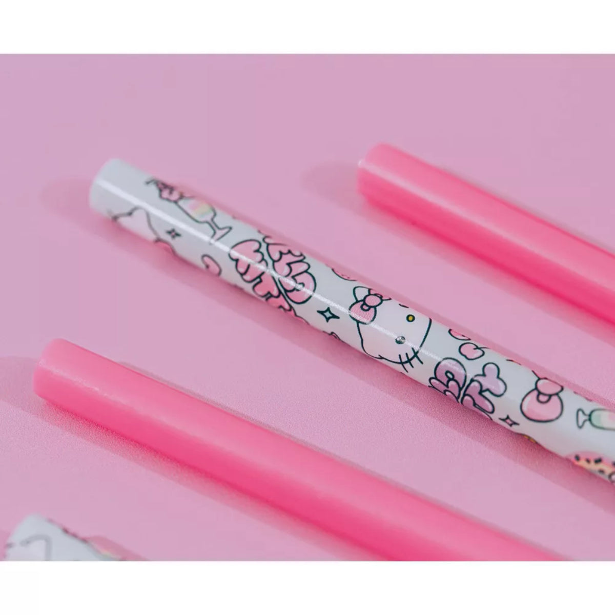 Pajitas de plástico reutilizables Sanrio Hello Kitty Kawaii Treats (juego de 4)