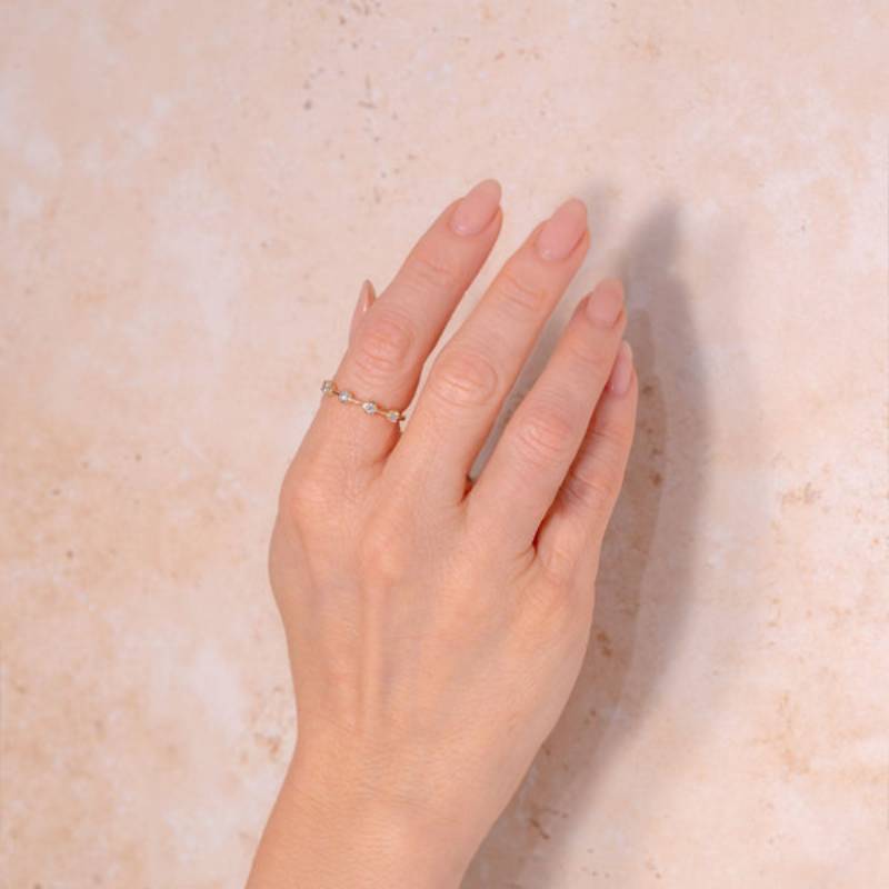 Shy Creation Diana Women's 0.30 ct. Diamond Crown Setting Band in 14K Yellow Gold - Size 7