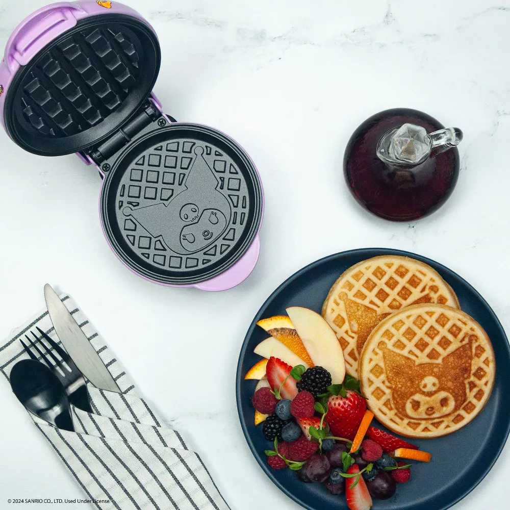 Uncanny Brands WM3/KIT/KU1 Hello Kitty Kuromi Mini Waffle Maker - Purple