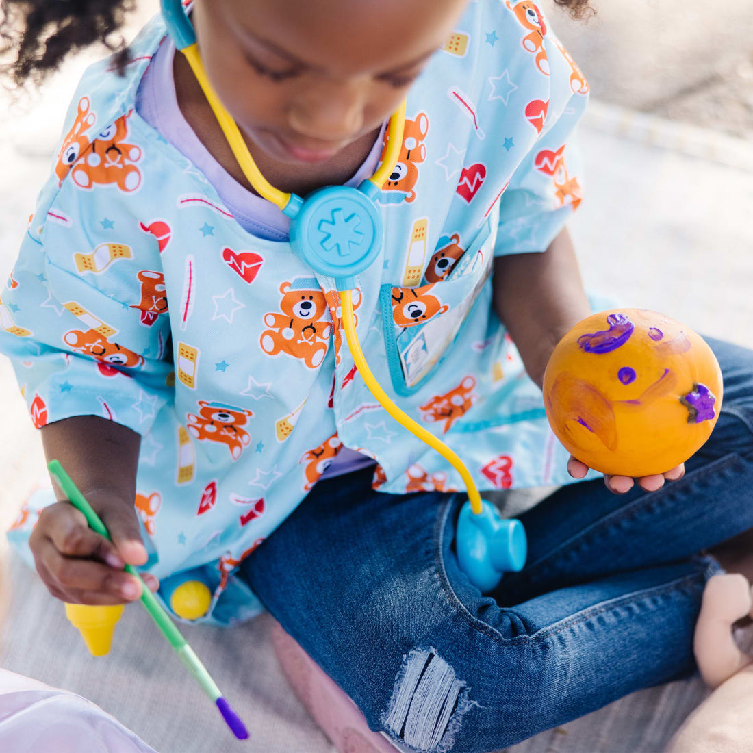 Conjunto de disfraz de enfermera pediátrica para juego de rol de Melissa &amp; Doug Kids