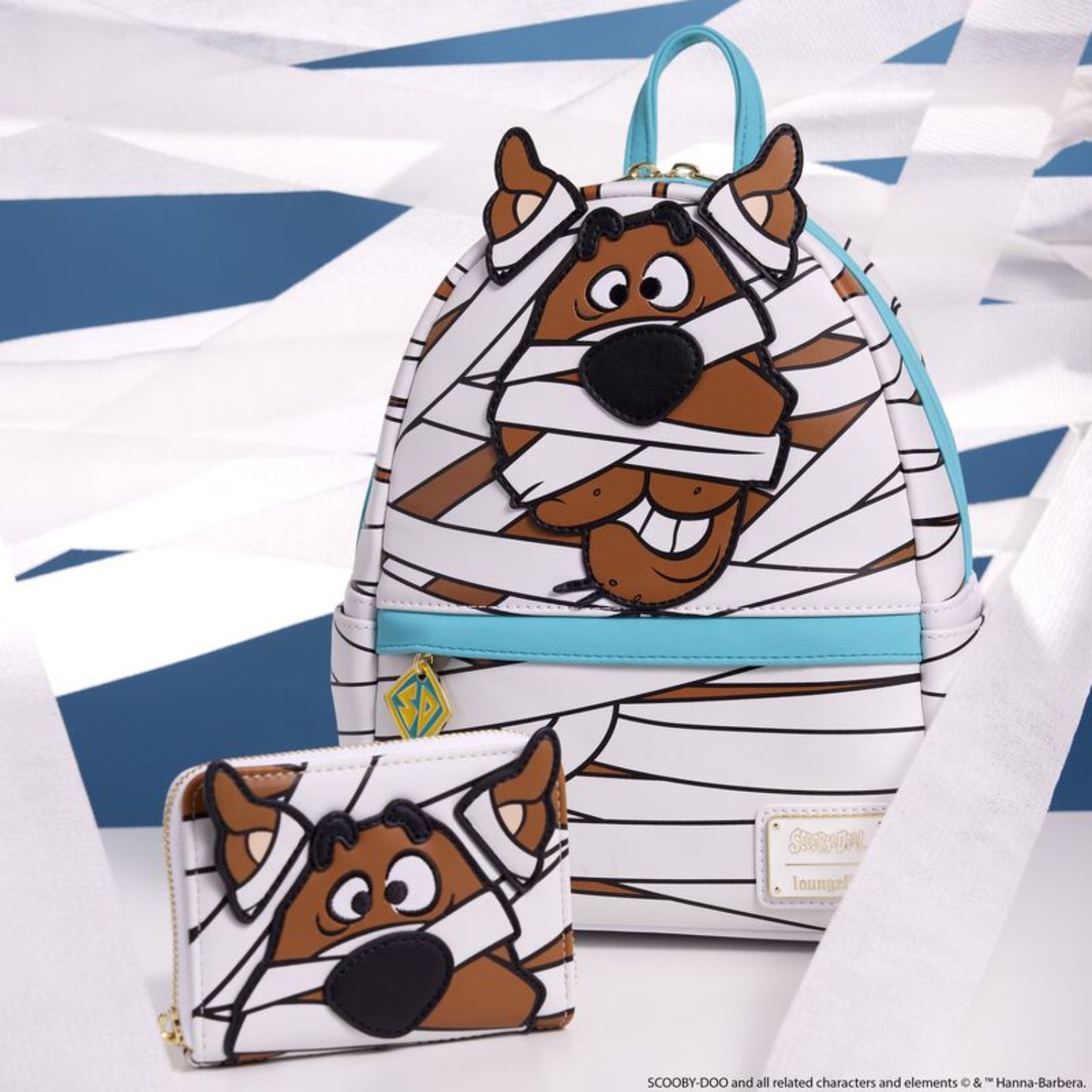 Mochila mini para cosplay de Scooby-Doo Mummy de 10,5" con luz de Loungefly