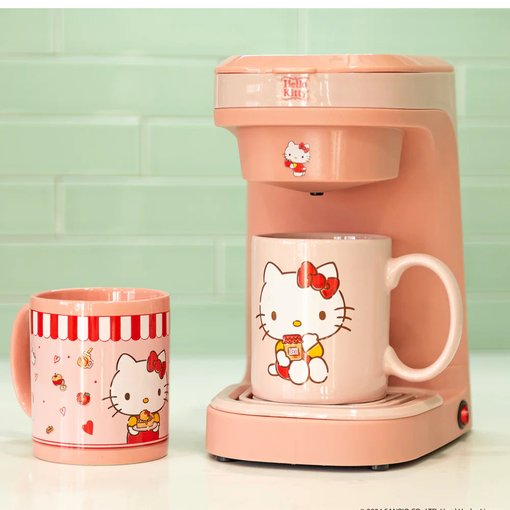 Uncanny Brands CM3KITHK1 Hello Kitty Single Cup Coffee Maker Gift Set with 2 Mugs - Peach