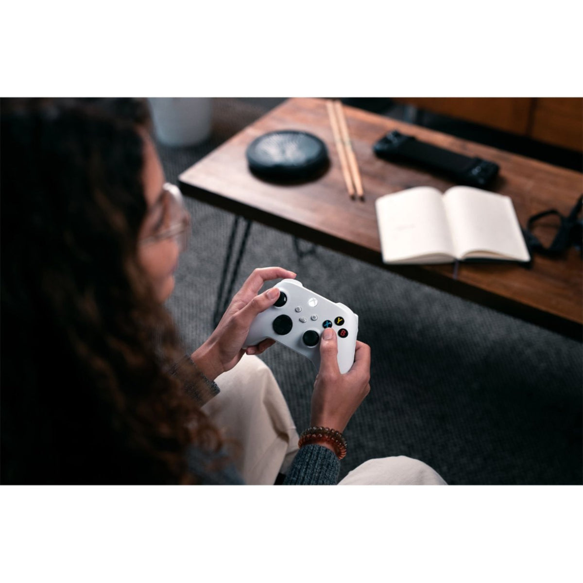 Mando inalámbrico Xbox de Microsoft para Xbox Series X/S y Xbox One - Robot White