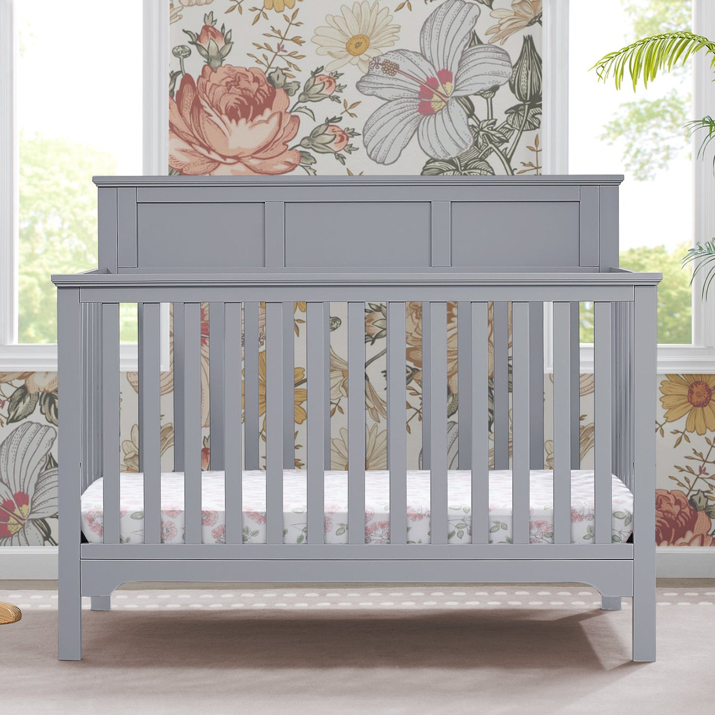 Delta Children Sweet Beginnings Hart Flat Top Gray 6-in-1 Convertible Wooden Crib