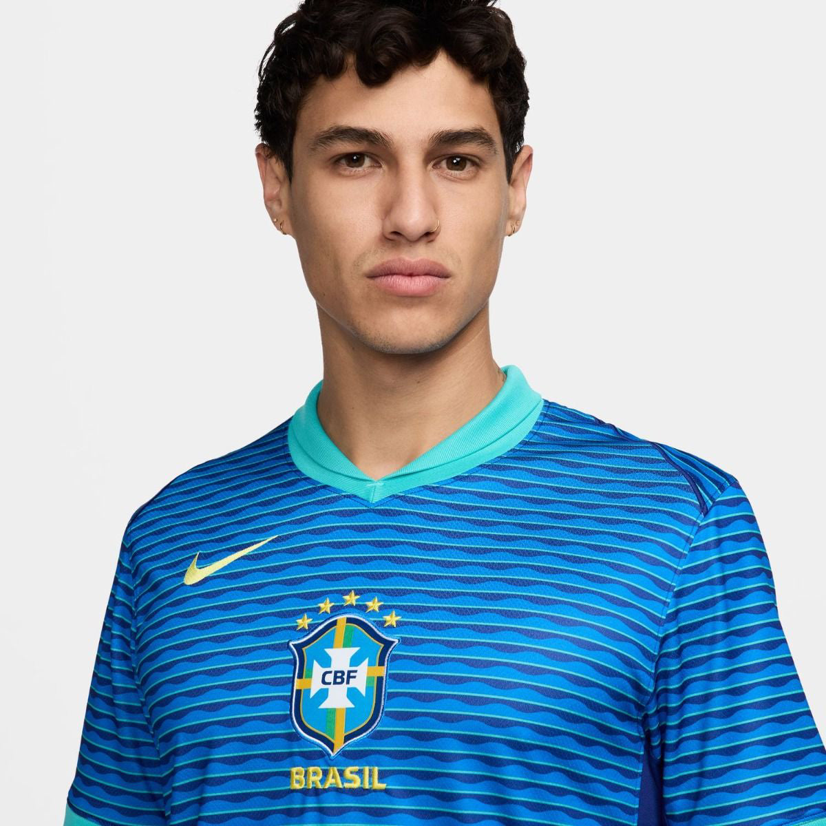 Réplica de camiseta de fútbol extragrande Nike Brasil 2024 Away Stadium para hombre - Azul