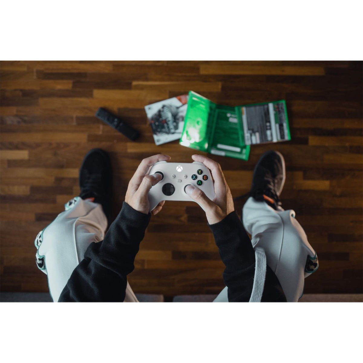 Microsoft Xbox Wireless Controller for Xbox Series X/S and Xbox One - Robot White