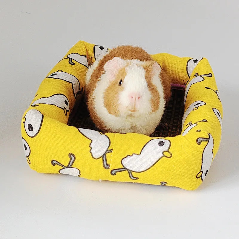 Hamster Summer Cooling Mat for Small Animals Breathable Cushion Bed Guinea Pig Chinchilla Rat Rabbit Cage Squirrel Rattan Mat
