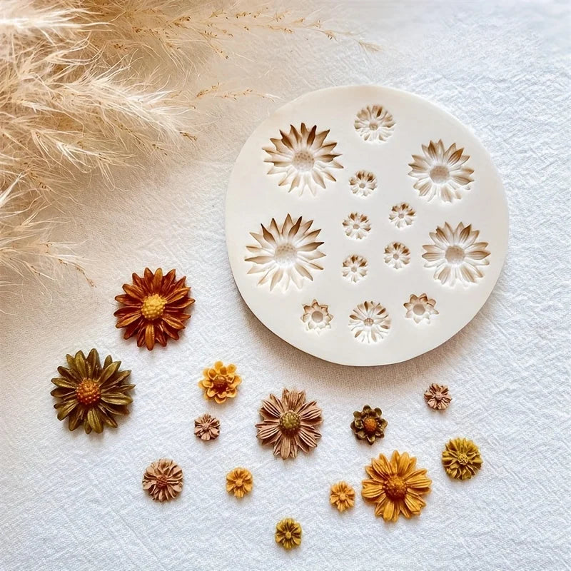 1pc Flower Silicone Mold for DIY Chocolate Resin Candle Crafts