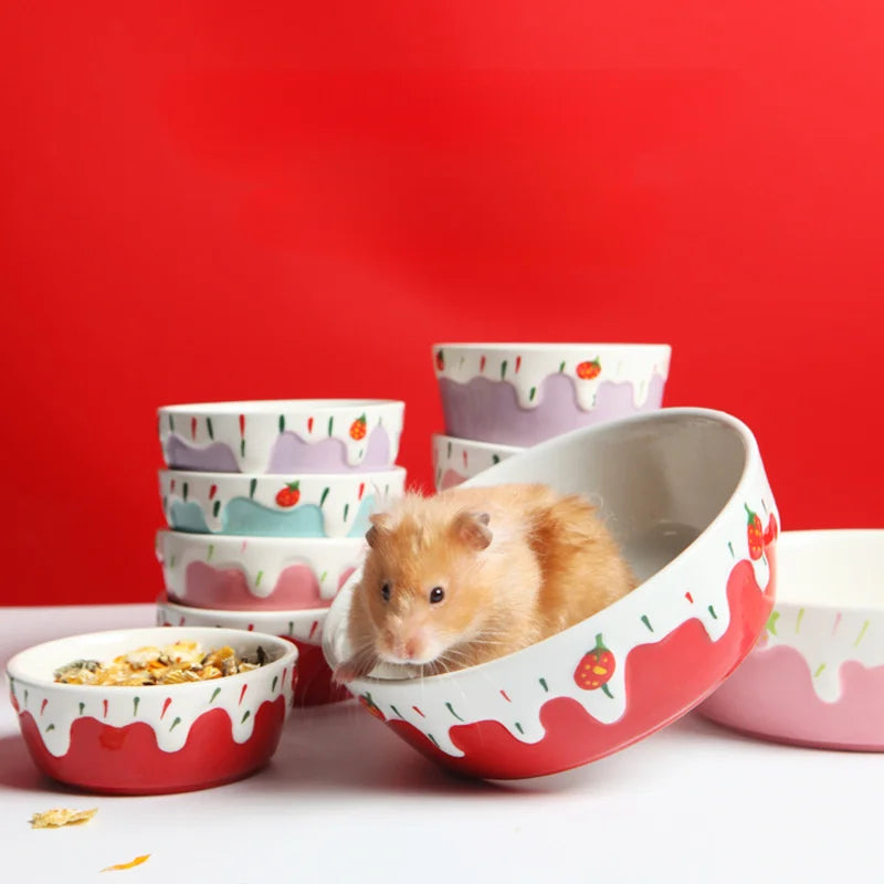 Hamster Food Bowl Ceramic Bowl Thick and Anti Rollover Strawberry Rabbit Bowl Bathroom and Toilet Dual-use Golden Bear Supplies