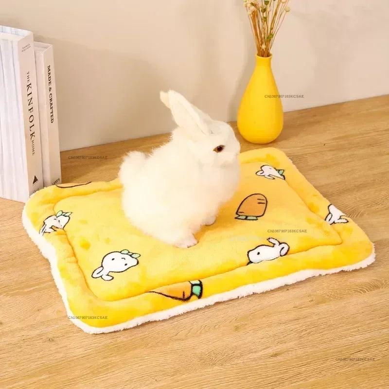 Chinchilla Rabbit Soft Bed Mat House Nest Hamster Accessories Small Animal Guinea Pig Hamster Bed House Winter Warm Squirrel