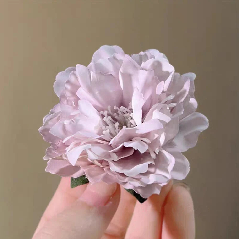 Fashion Satin Rose Flower Large Hair Claw Clip for Women 2024 Spring Summer Trendy Design Korean Colored Hairpin Headdress