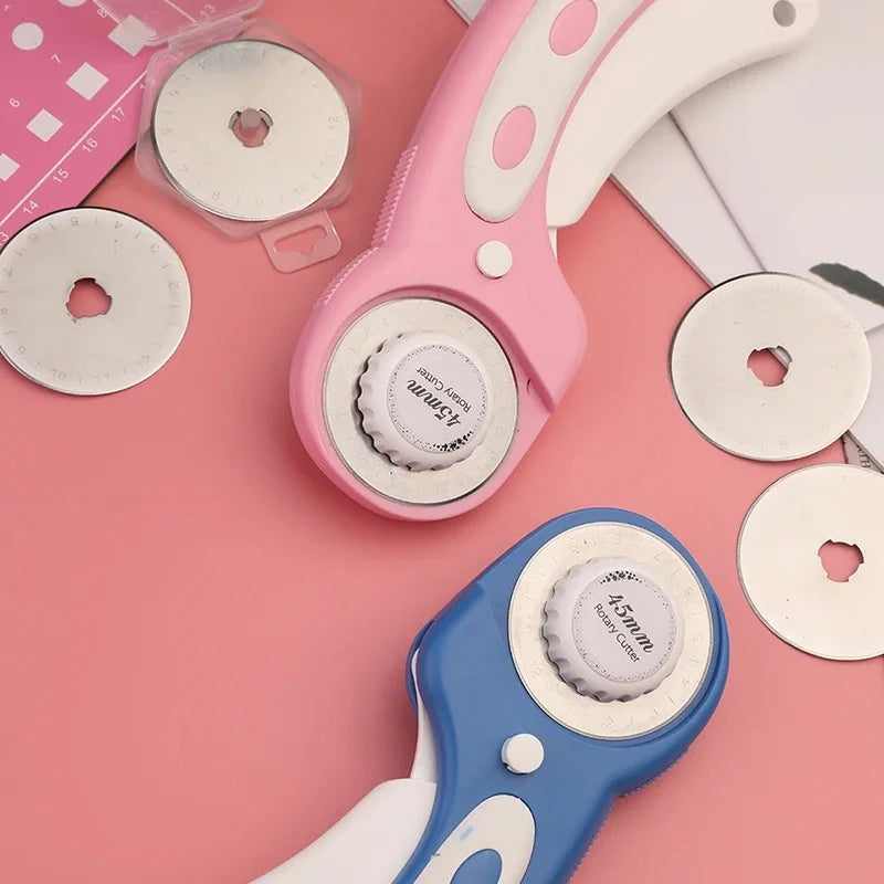 45mm Rotary Cutter with 5 Replacement Blades for Quilting and Sewing Fabric Cutting Tool Set