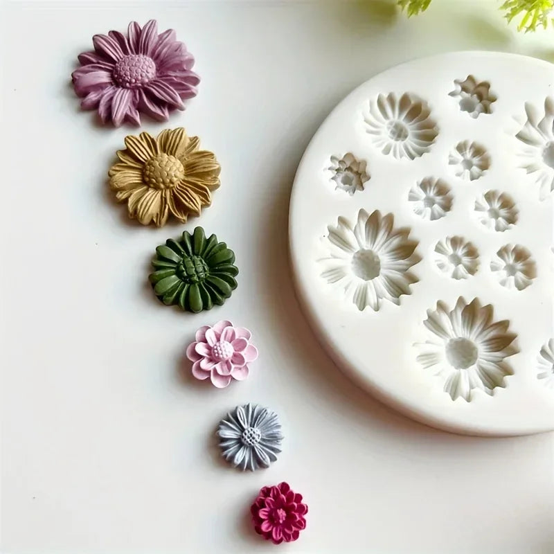 1pc Flower Silicone Mold for DIY Chocolate Resin Candle Crafts