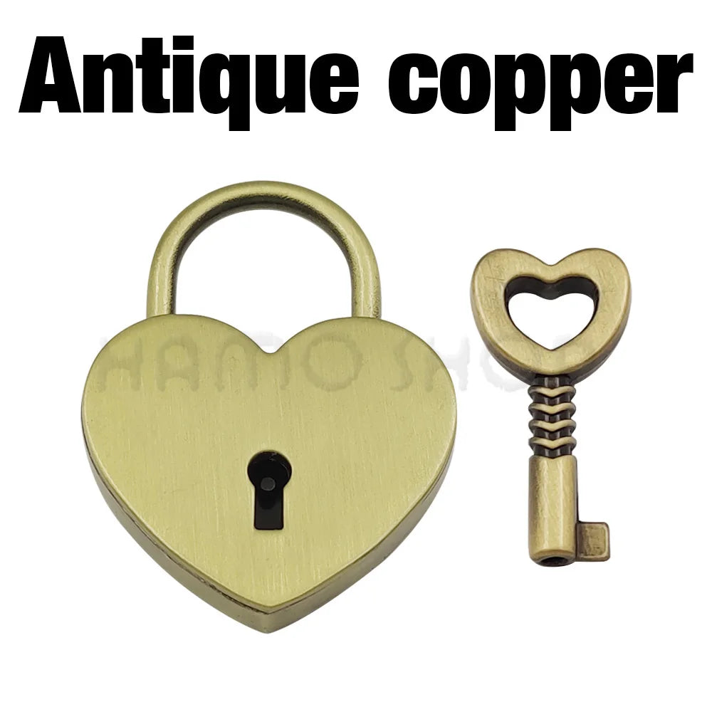 1pcs Metal Heart Shape Vintage Mini Archaize Padlock Bag Suitcase Luggage Box Key Lock With Key Hardware Strap Accessories