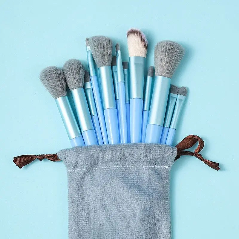 13 PCS LOT Makeup Brushes Set Eye Shadow Foundation Women Cosmetic Brush Eyeshadow Blush Beauty Soft Make Up Tools Bag