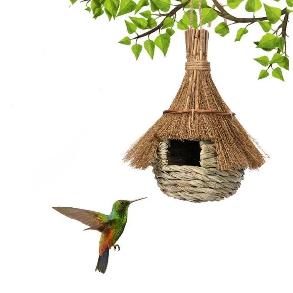 Hanging Bird House Hand Woven Grass Bird Hut Eco-friendly Birds Straw Cages Cozy Birds Nest Shelter from Cold Weather