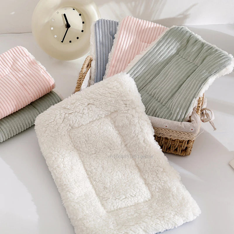 Hamster Bed House Winter Warm Squirrel Hedgehog Rabbit Chinchilla Bed Mat House Nest Hamster Accessories Small Pet Bed Mat