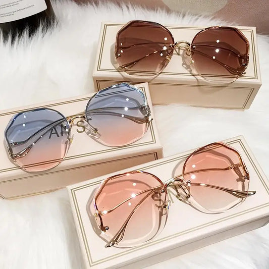 Fashion Tea Gradient Sunglasses Women Ocean Water Cut Trimmed Lens Metal Curved Temples Sun Glasses Female UV400