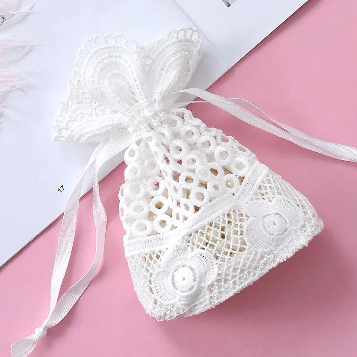 10x14cm White Lace Drawstring Bag for Jewelry and Ornaments