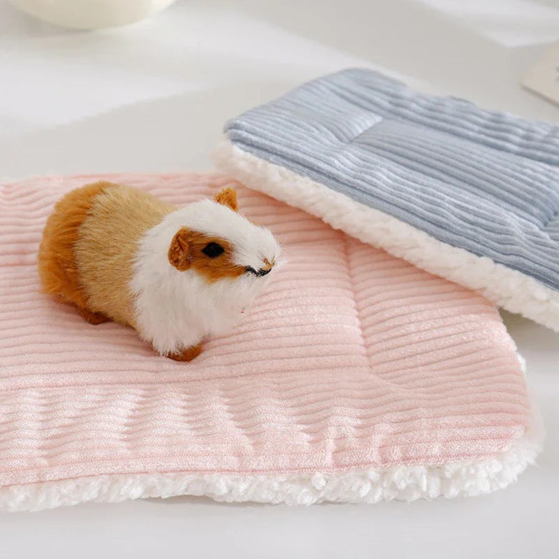 Hamster Bed House Winter Warm Squirrel Hedgehog Rabbit Chinchilla Bed Mat House Nest Hamster Accessories