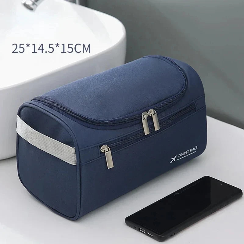 Men Vintage Luxury Toiletry Bag Travel Organizer Waterproof Makeup Case Hanging Storage for Business and Personal Use
