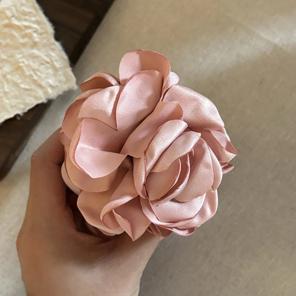 Fashion Satin Rose Flower Large Hair Claw Clip for Women 2024 Spring Summer Trendy Design Korean Colored Hairpin Headdress