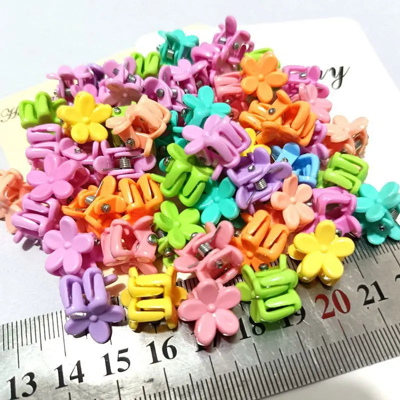 20Pcs/Lot Girls Hair Accessories Mini Flower Head Claws Animal Rabbit Beads Cute Princess Hair Grabbing Clip Children Headdress