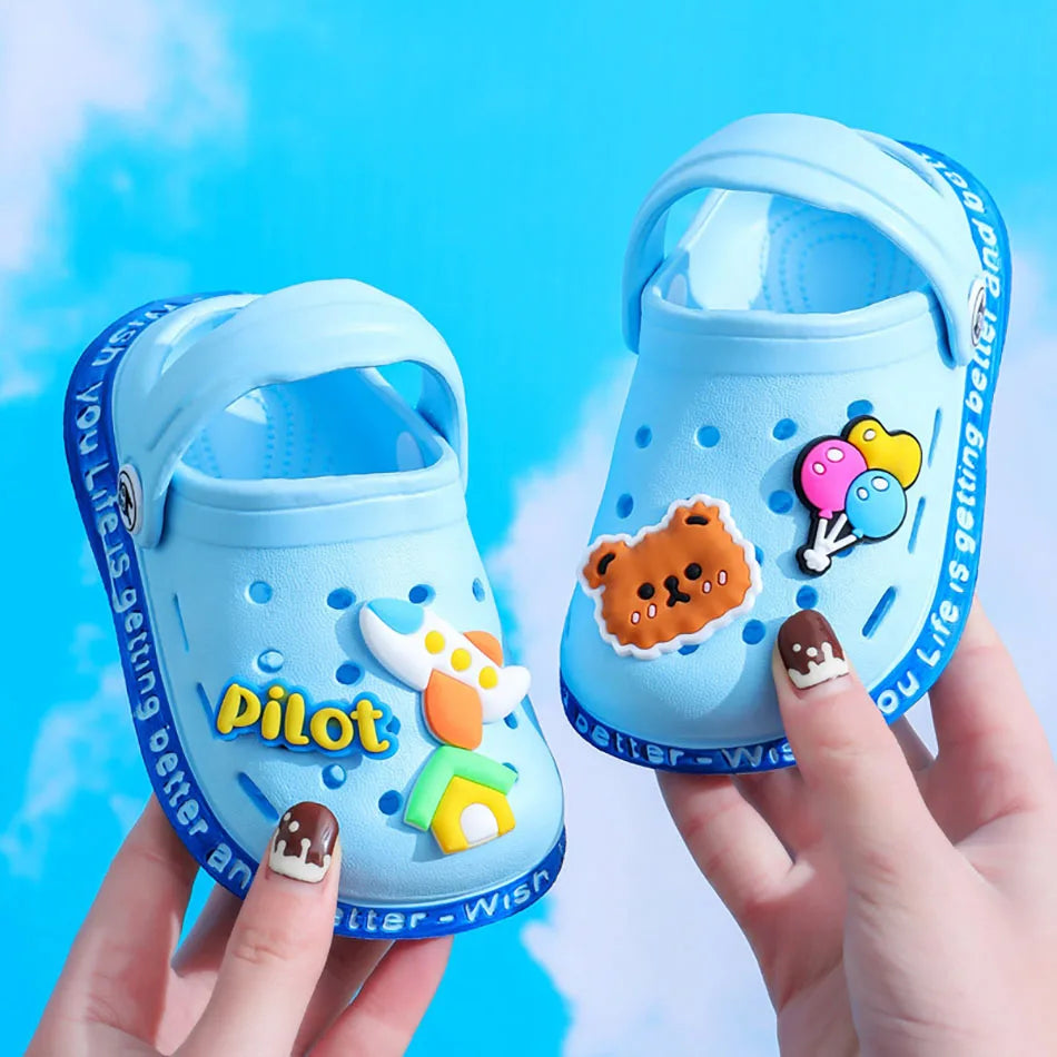 Breathable Cute Kids Summer Slipper Soft Sole Non-Slip Indoor Beach Sandals with Cartoon Bunny Dogs Holes for Boy Girl Children