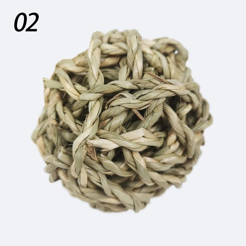 Chewing Braided Ball Guinea Pig Rabbit Hamster Small Animal Play Pet Interactive Chew Toy Natural Grass Ball  hamster toy