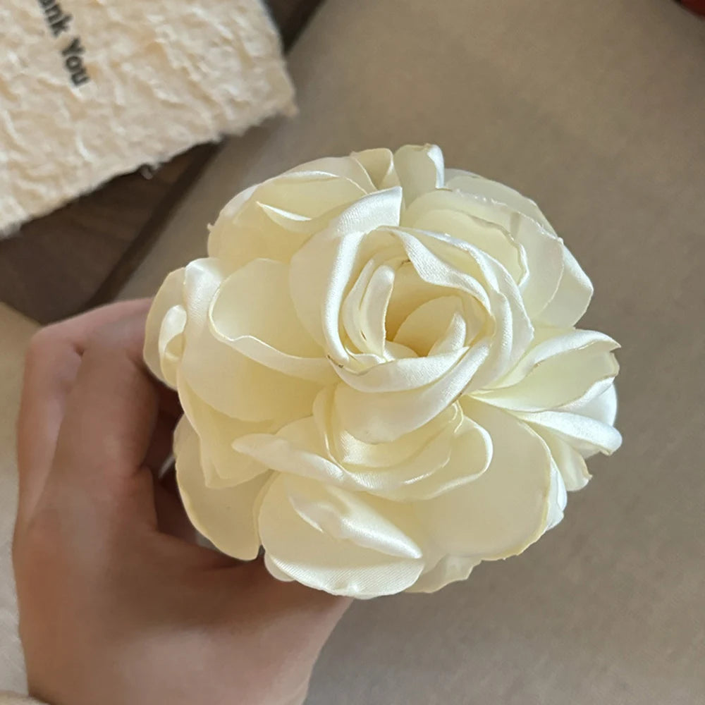 Fashion Satin Rose Flower Large Hair Claw Clip for Women 2024 Spring Summer Trendy Design Korean Colored Hairpin Headdress