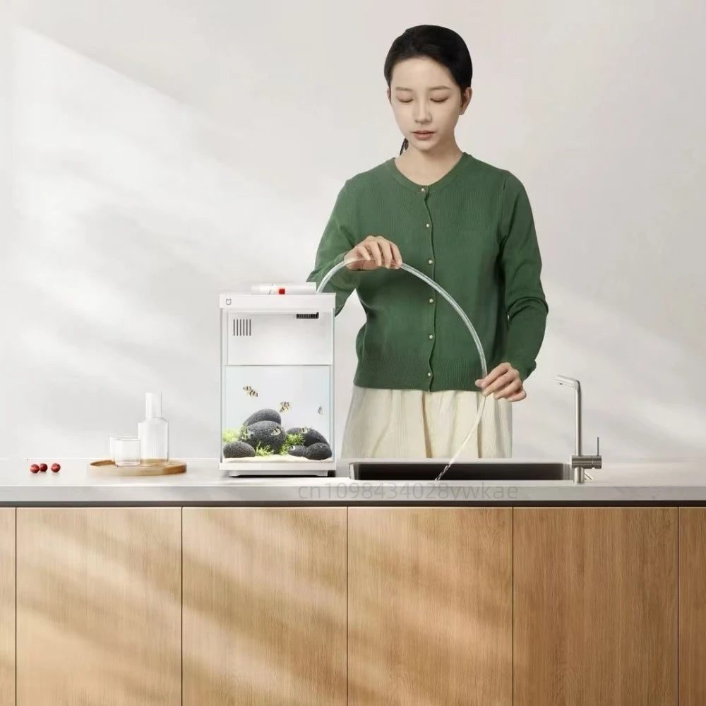 Xiaomi Mijia Smart Desktop Fish Tank 10L Remote Feeding Via APP Professional Filtration System Work With Mi Home APP