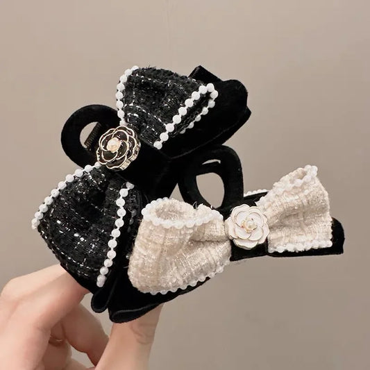 Vintage Fabric Bow Hair Claw Camellia Flower Hair Clips for Women Girls Temperament Barrette Headwear Korean Hair Accessories