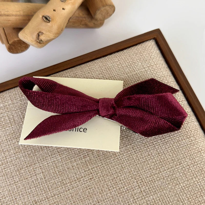 Vintage Velvet Bow Hairpin Winter Hair Clips for Women