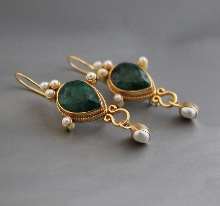 2 Pieces Vintage Design Gorgeous Female Court Vintage Emerald Pearl Earrings Dangle Party Gift Prom Chinese Style