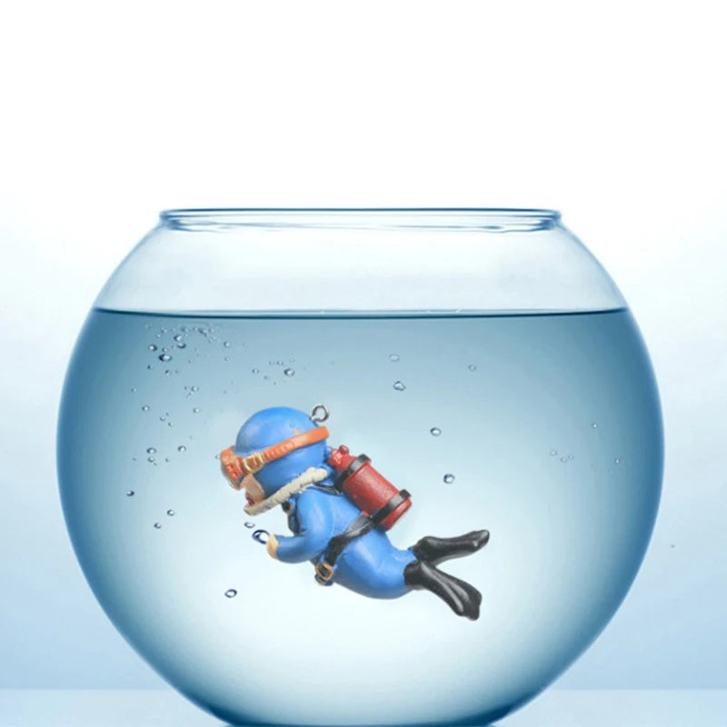 Floating Diver Aquarium Ornament - Realistic Submarine Diver Decoration for Fish Tank, Adds Fun & Style to Your Aquatic Setup